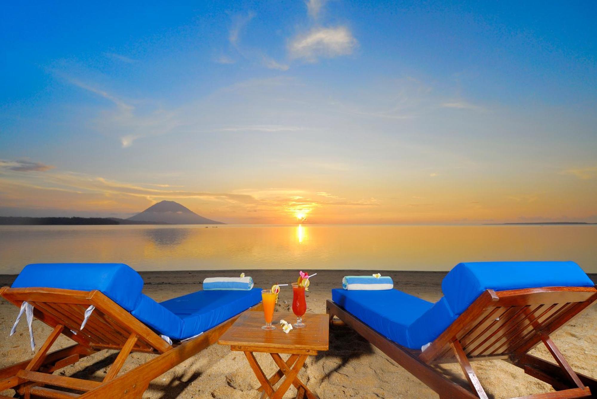 Siladen Resort & Spa Bunaken Esterno foto