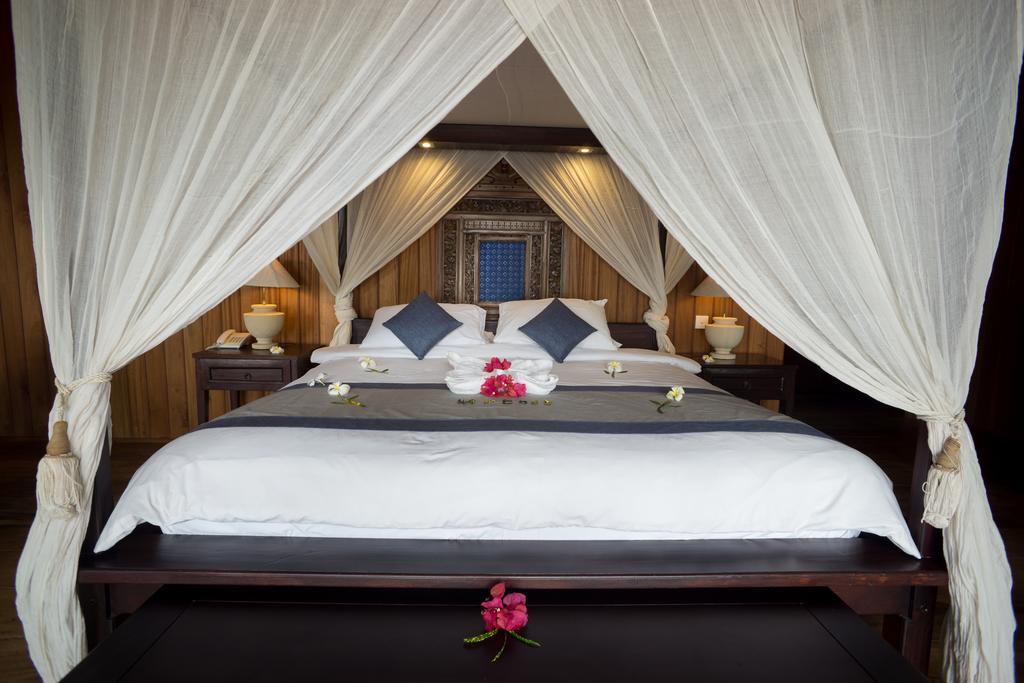 Siladen Resort & Spa Bunaken Esterno foto